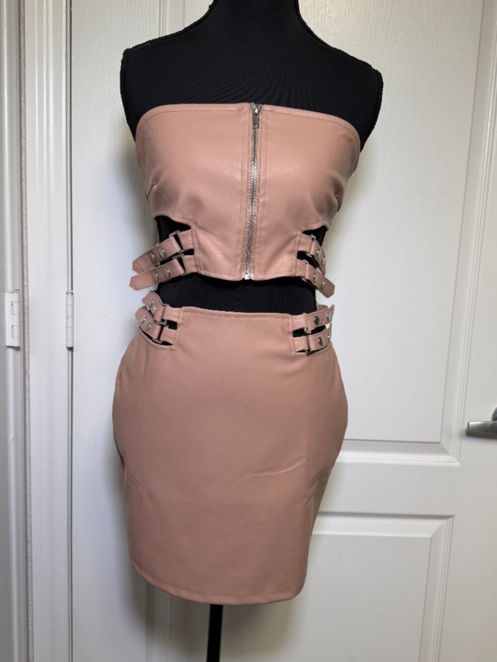 Hot & Delicious Tan Faux Leather Buckle Cutout 2 Piece Skirt Set Y2K Size S
